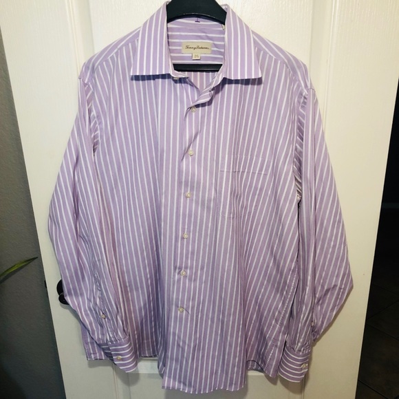 Tommy Bahama Button Down - Picture 7 of 7